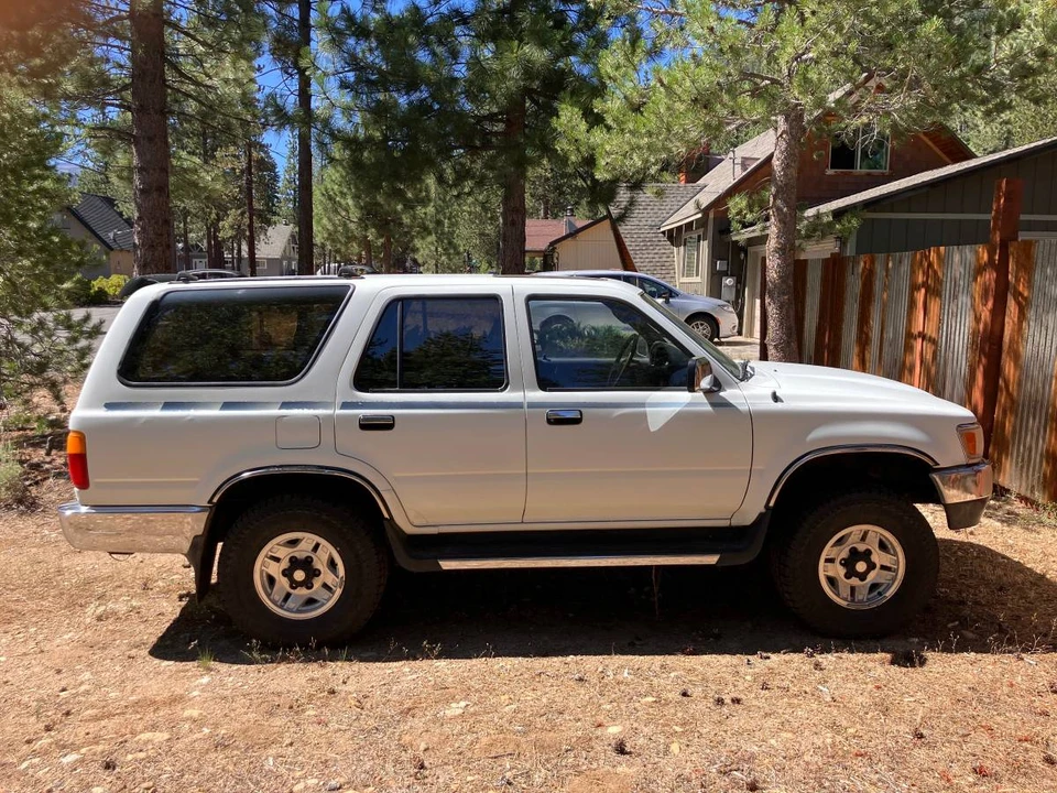 1992 Toyota 4Runner 2nd Gen - Image 3 of 13