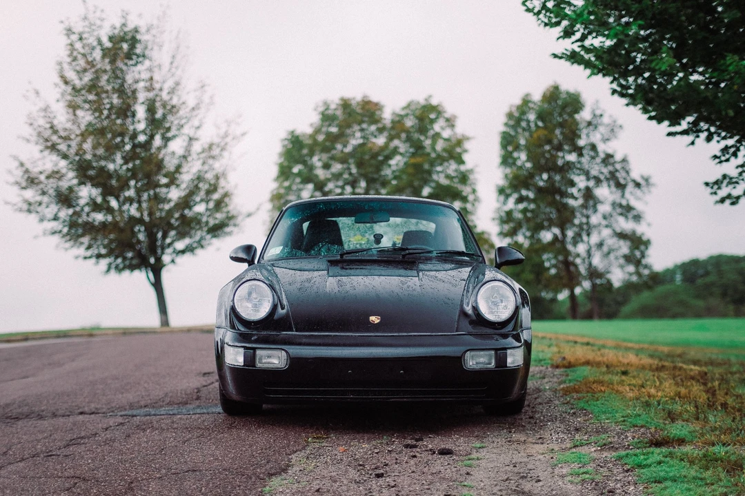 1992 Porsche 964 Turbo - Image 8 of 31