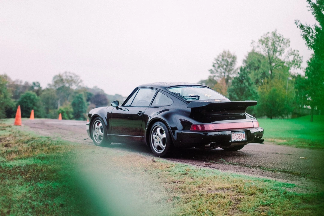 1992 Porsche 964 Turbo - Image 6 of 31