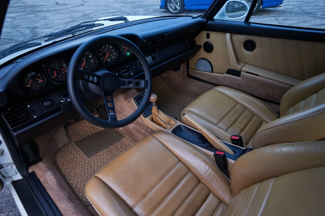 1992 Porsche 964 Carrera - Image 12 of 31