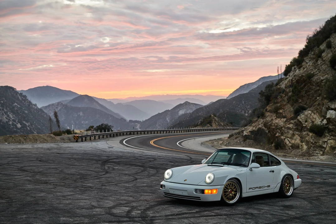 1992 Porsche 964 Carrera - Image 3 of 31
