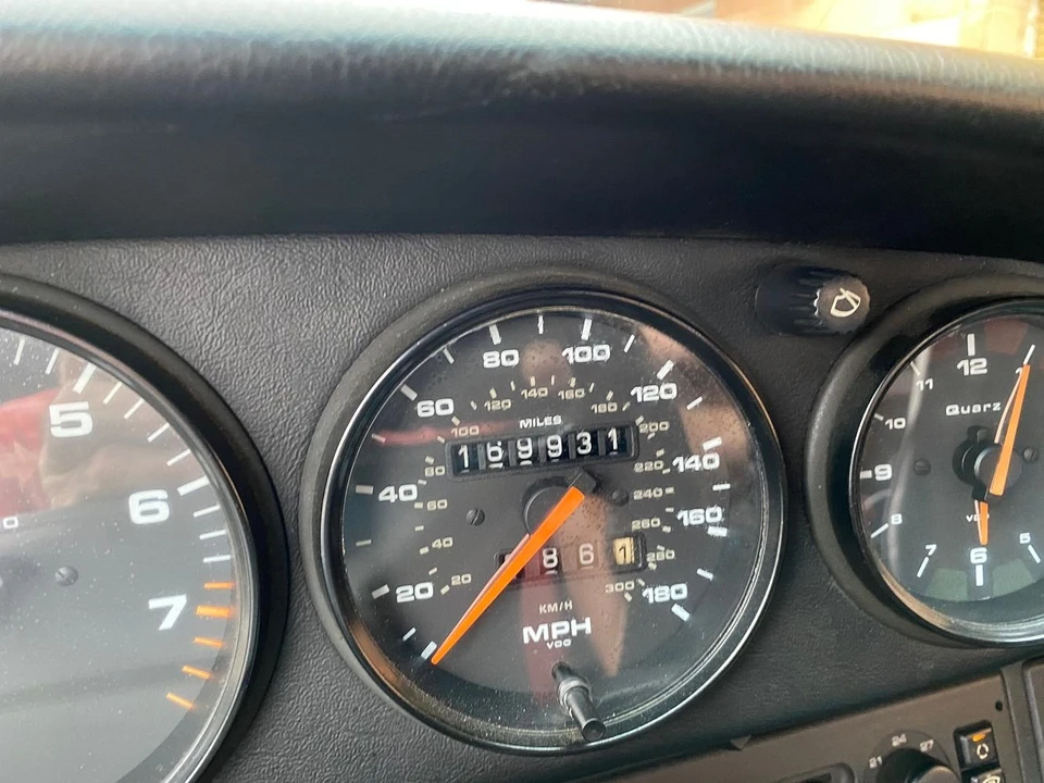 1992 Porsche 964 Carrera - Image 19 of 31