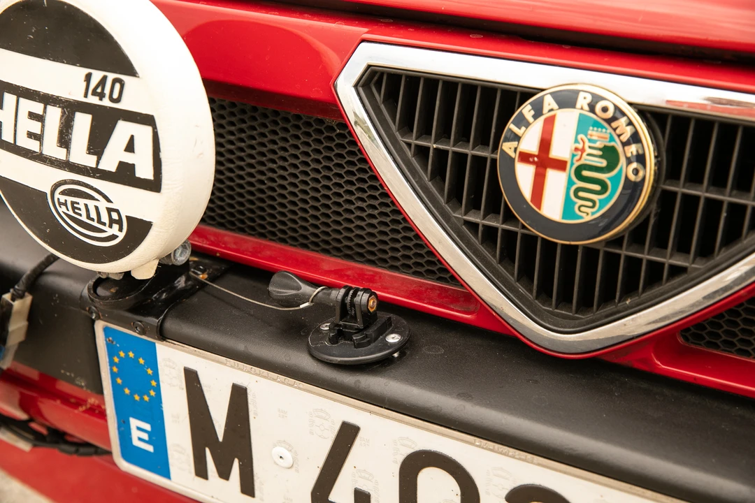 1992 Alfa Romeo 75/Milano - Image 20 of 31