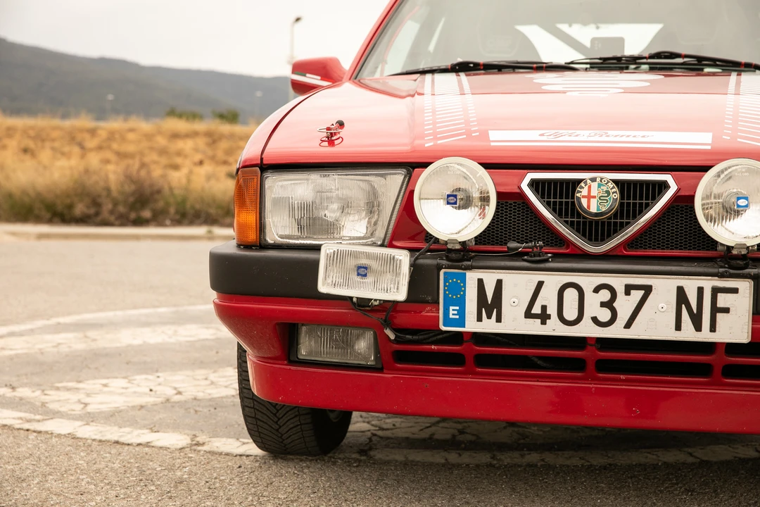1992 Alfa Romeo 75/Milano - Image 21 of 31
