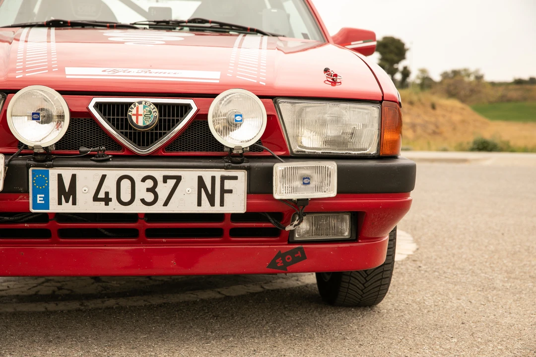 1992 Alfa Romeo 75/Milano - Image 28 of 31