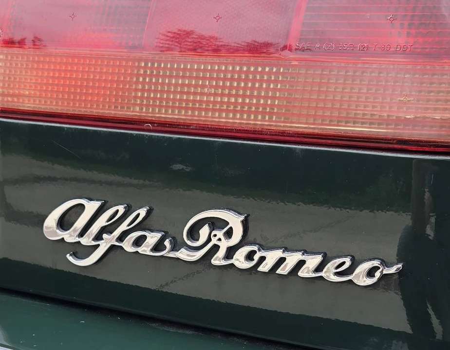 1992 Alfa Romeo Series 4 - Image 8 of 24