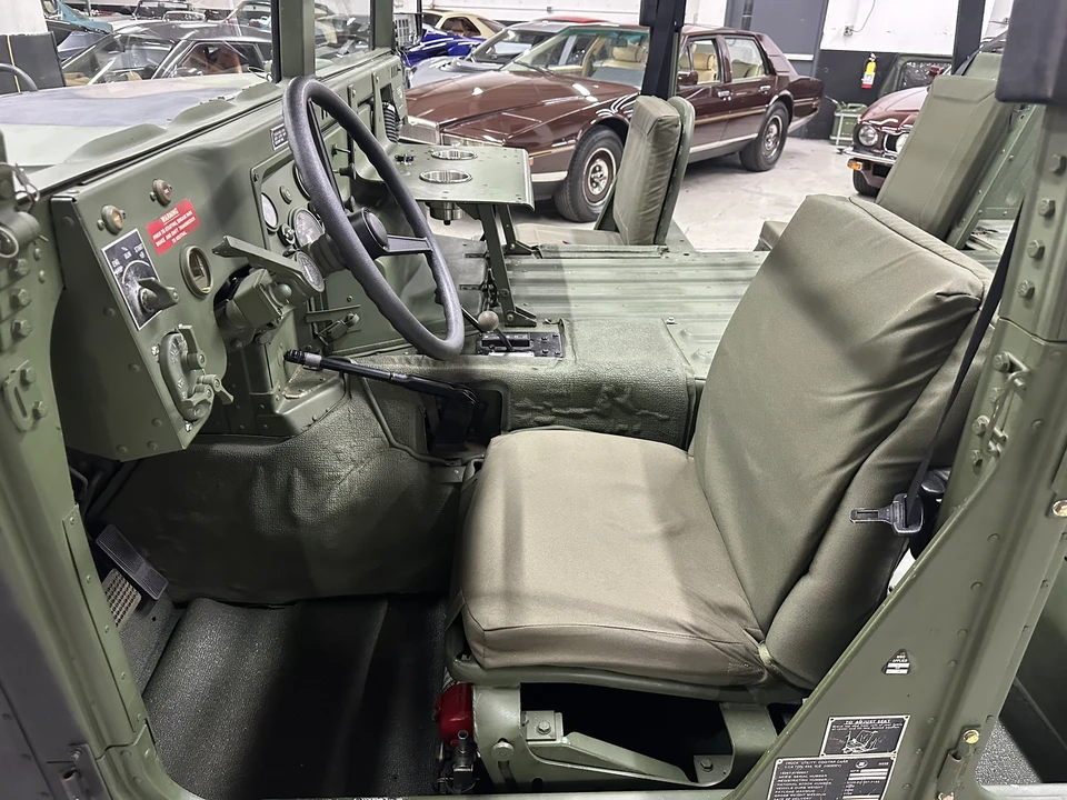 1992 Hummer HMMWV - Image 30 of 31