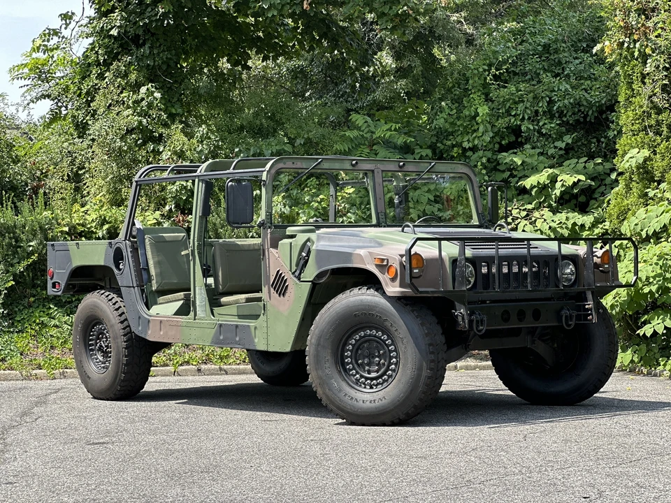 1992 Hummer HMMWV - Image 2 of 31