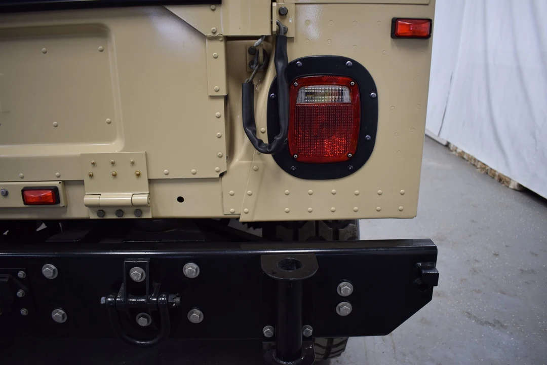 1992 Hummer Hummer H1 - Image 11 of 31