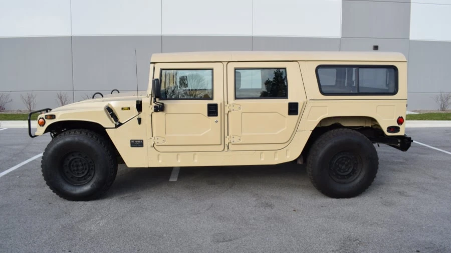 1992 AM General Hummer - Image 2 of 31