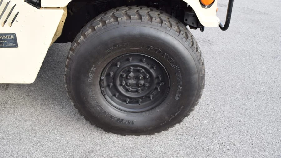 1992 AM General Hummer - Image 23 of 31