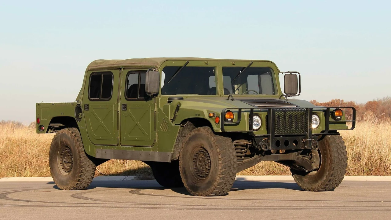 1992 AM General Hummer - Image 12 of 16