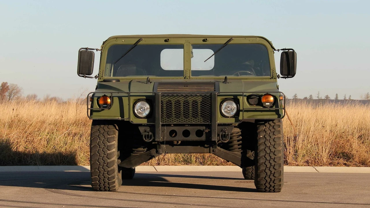 1992 AM General Hummer - Image 14 of 16