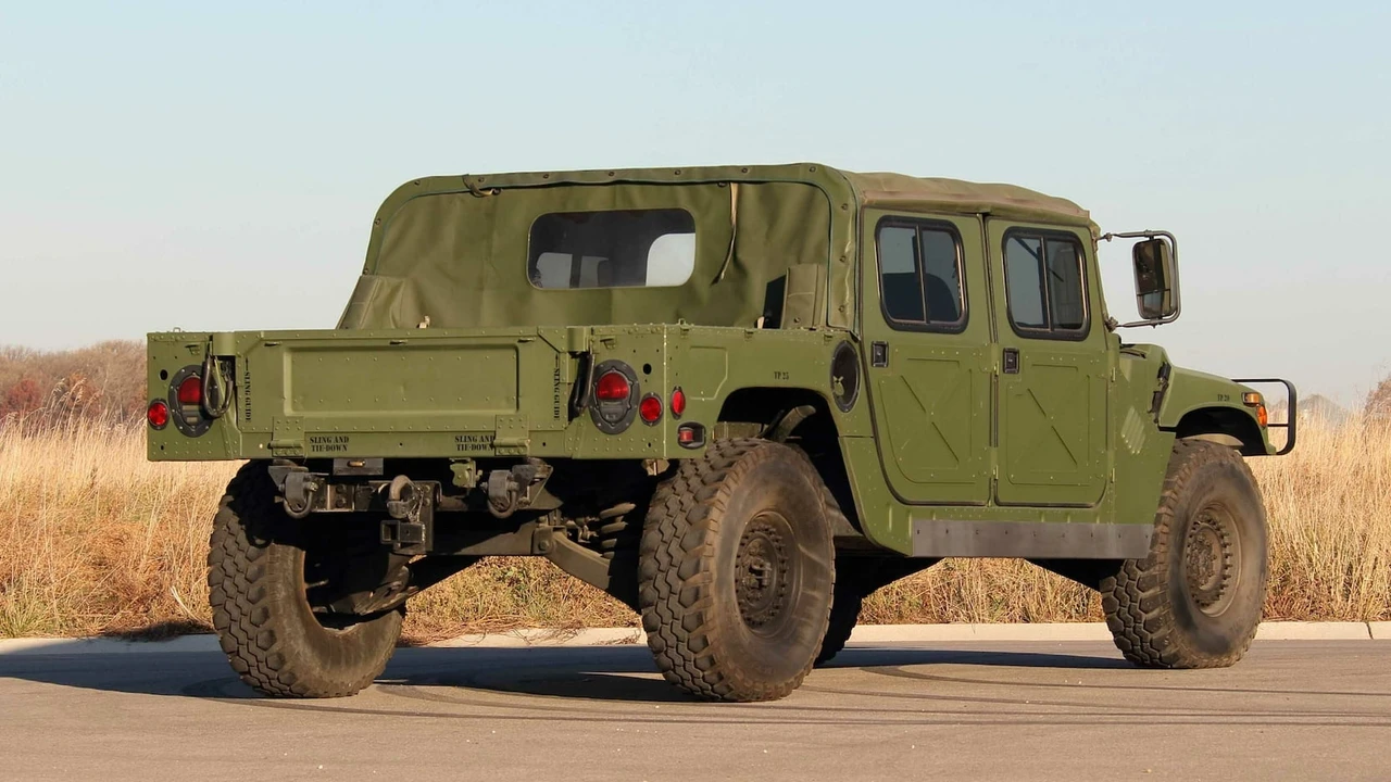 1992 AM General Hummer - Image 3 of 16