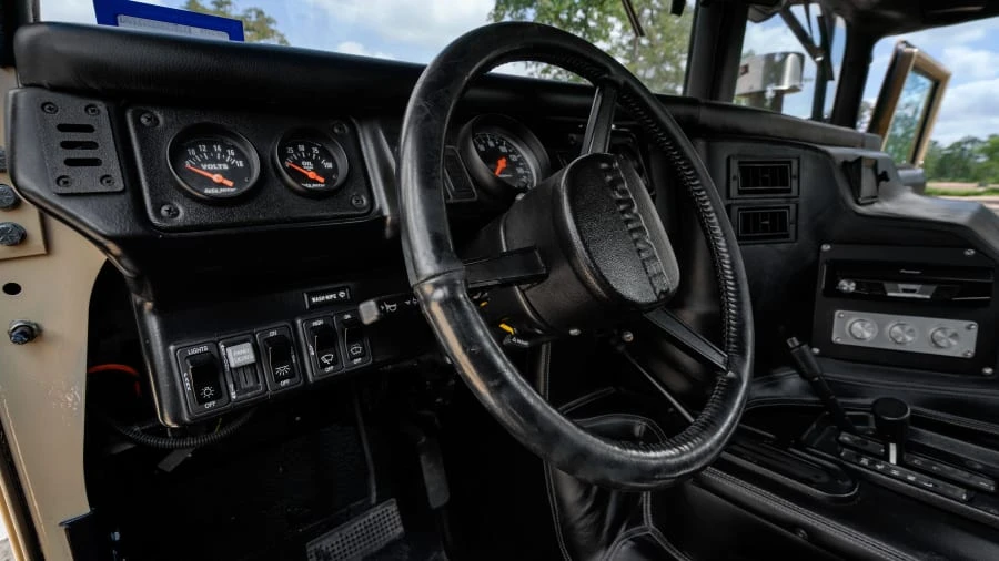 1992 AM General Hummer - Image 11 of 31