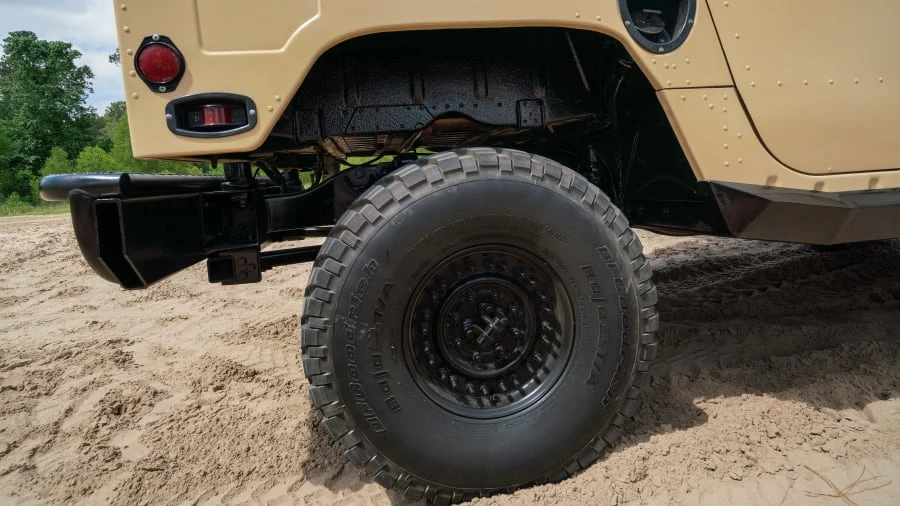 1992 AM General Hummer - Image 24 of 31