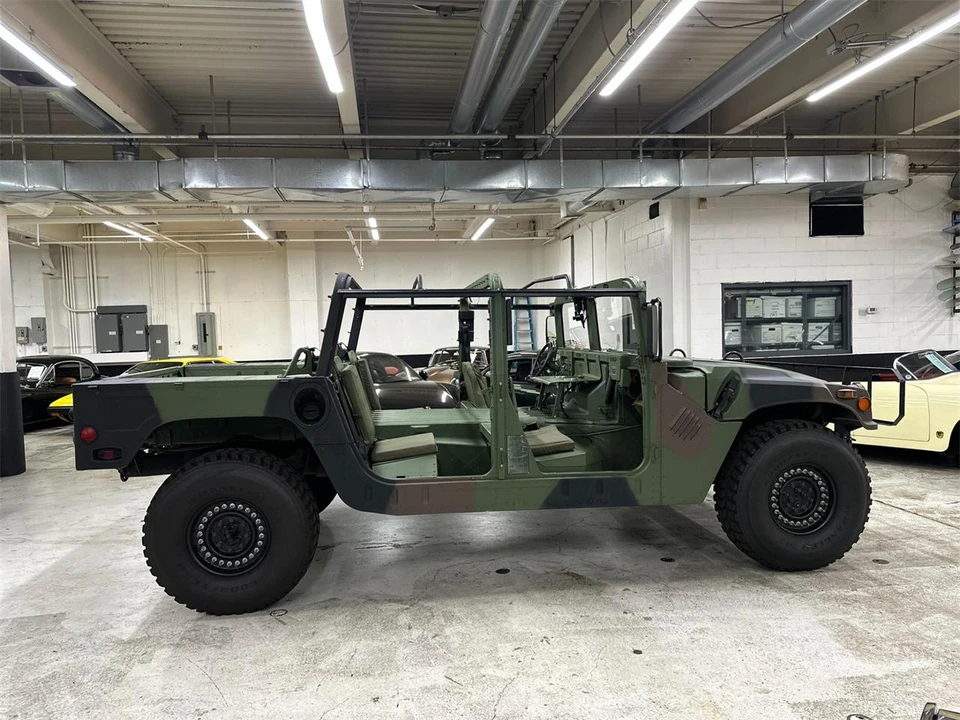1992 AM General Hummer - Image 15 of 31