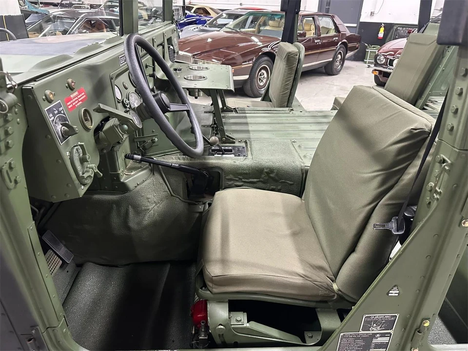 1992 AM General Hummer - Image 17 of 31
