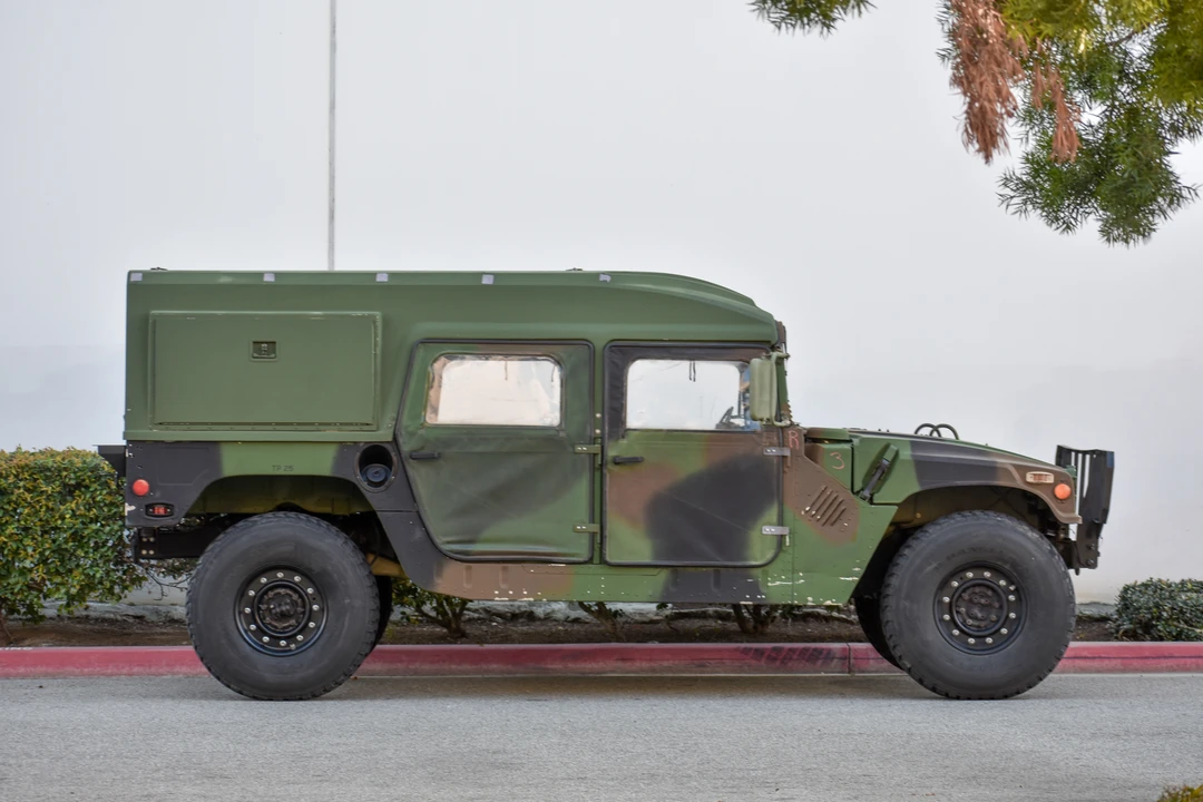 1992 Hummer HMMWV - Image 10 of 31