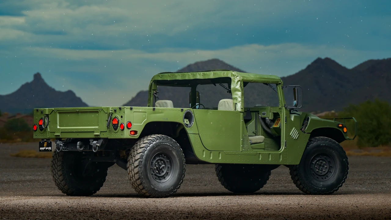 1992 Hummer HMMWV - Image 16 of 31