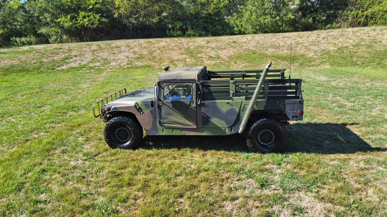 1992 Hummer HMMWV - Image 17 of 31