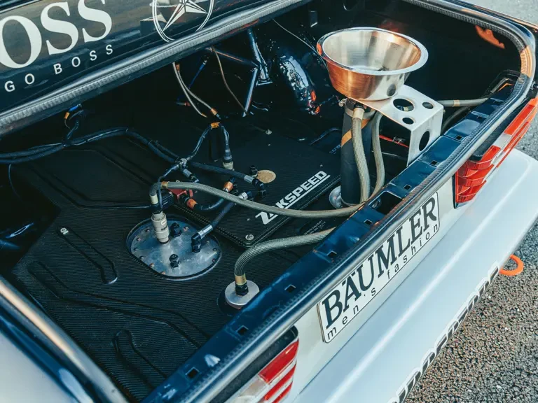 1992 Mercedes-Benz 190E 2.5-16 Evolution II - Image 24 of 31