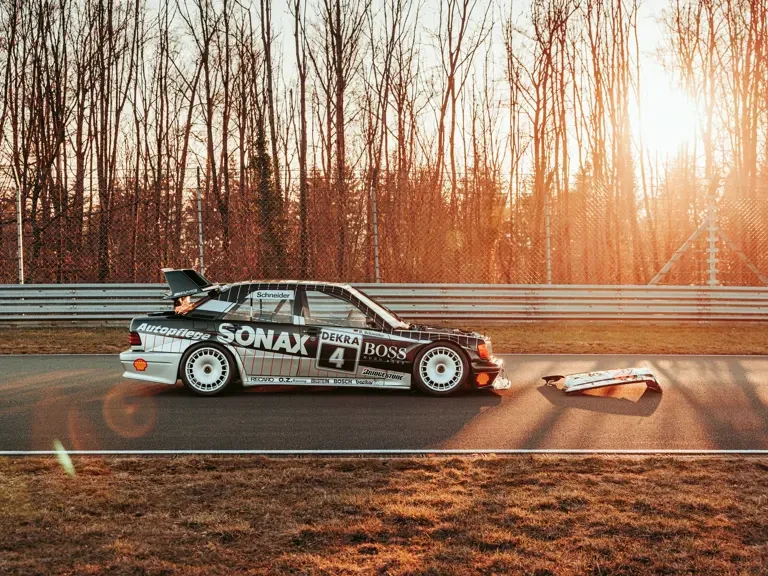 1992 Mercedes-Benz 190E 2.5-16 Evolution II - Image 28 of 31
