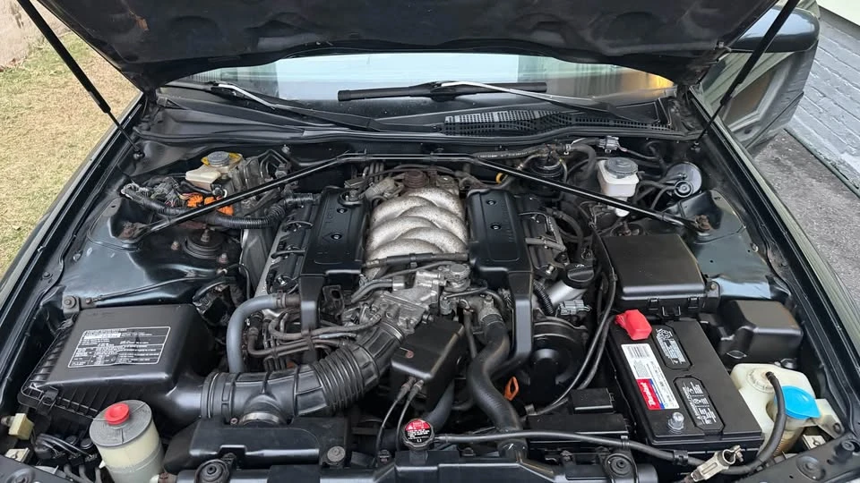 1992 Acura Legend 2nd Gen - Image 4 of 10
