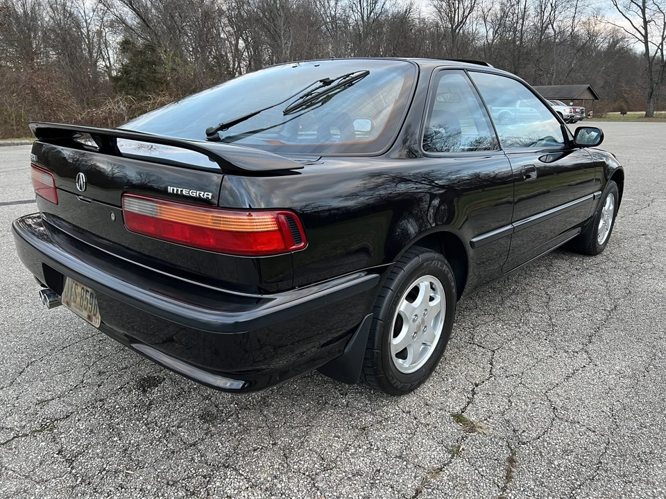 1992 Acura Integra 2nd Gen - Image 17 of 31