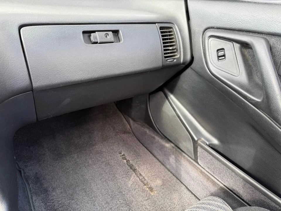 1992 Acura Integra 2nd Gen - Image 17 of 18