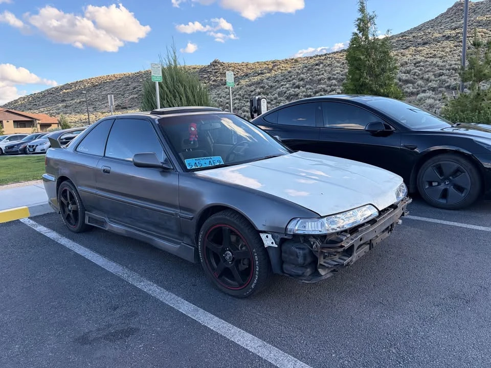 1992 Acura Integra 2nd Gen - Image 2 of 3
