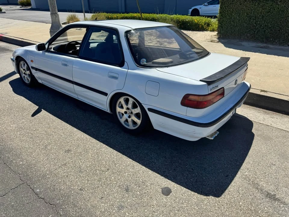 1992 Acura Integra 2nd Gen - Image 2 of 19