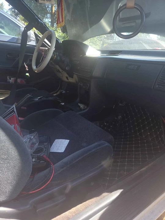 1992 Acura Integra 2nd Gen - Image 5 of 6