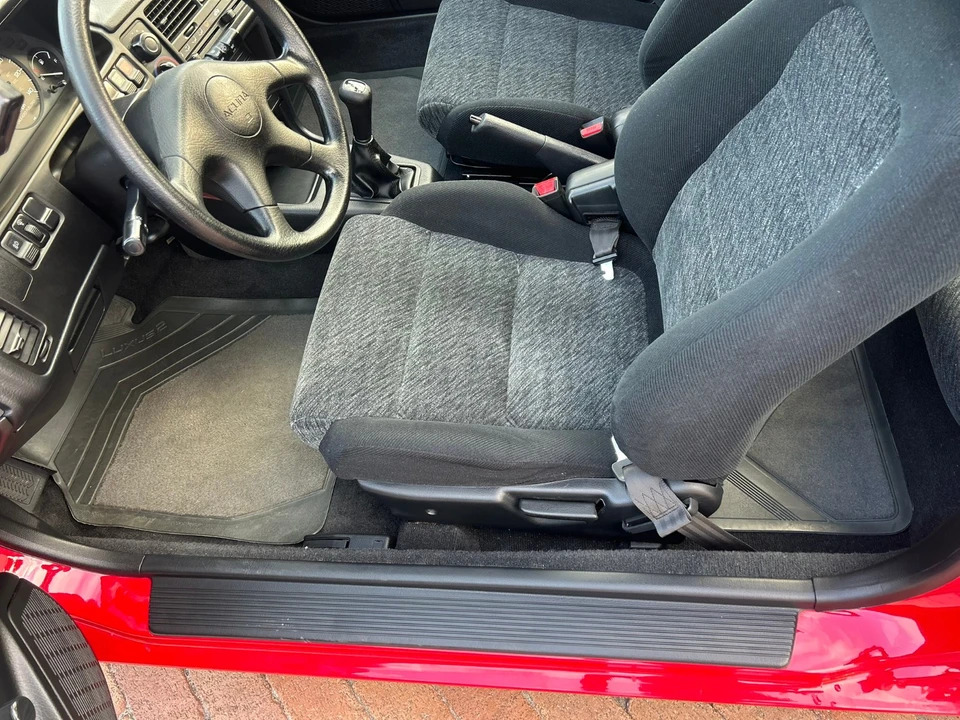 1992 Acura Integra 2nd Gen - Image 11 of 21