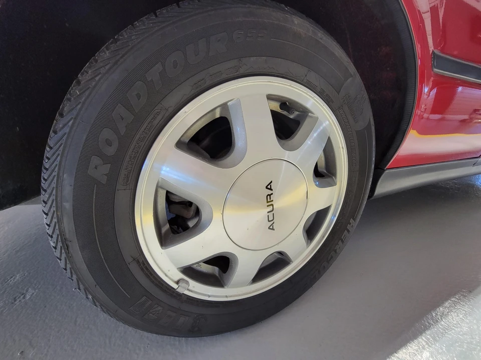 1992 Acura Legend 2nd Gen - Image 15 of 31
