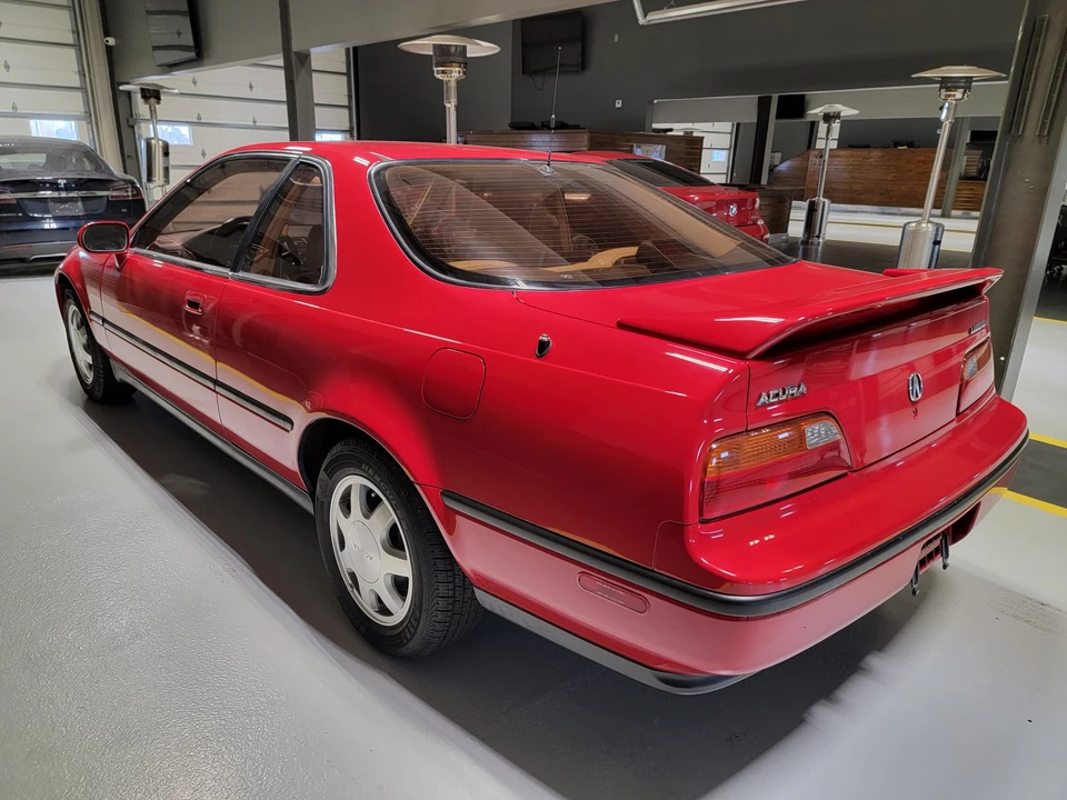 1992 Acura Legend 2nd Gen - Image 7 of 31