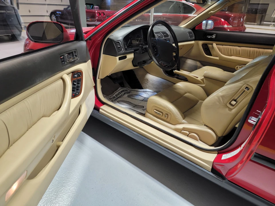 1992 Acura Legend 2nd Gen - Image 19 of 31