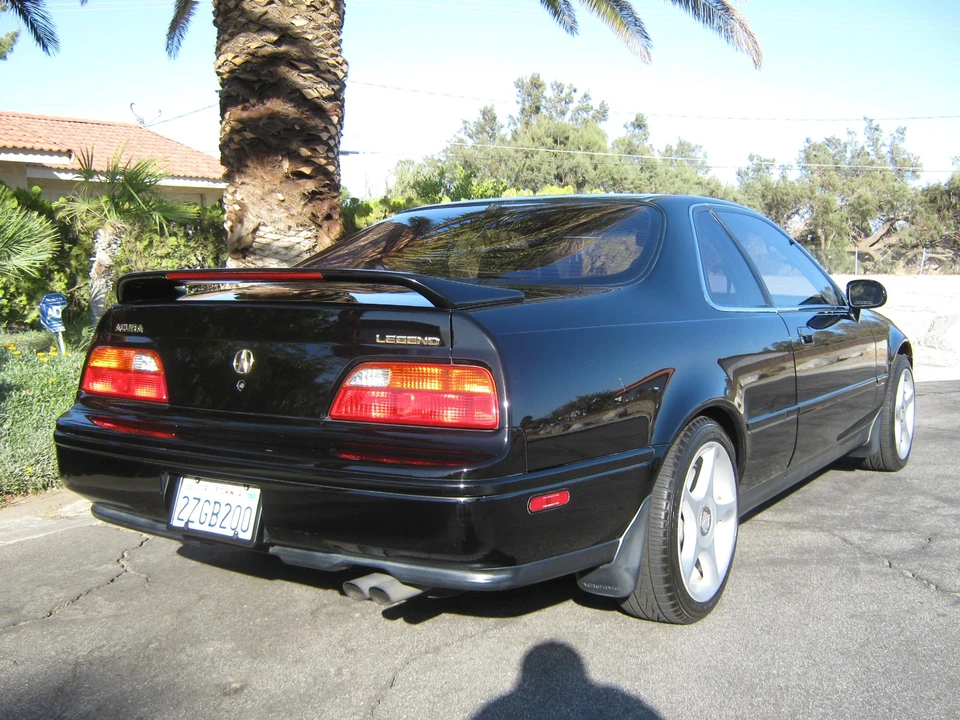 1992 Acura Legend 2nd Gen - Image 27 of 31