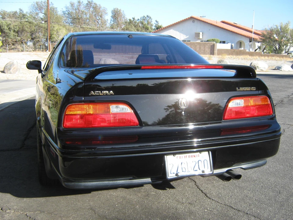 1992 Acura Legend 2nd Gen - Image 19 of 31