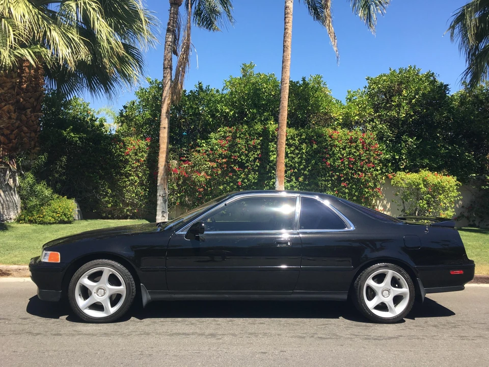 1992 Acura Legend 2nd Gen - Image 10 of 31