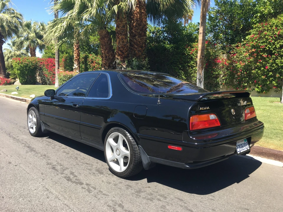 1992 Acura Legend 2nd Gen - Image 15 of 31