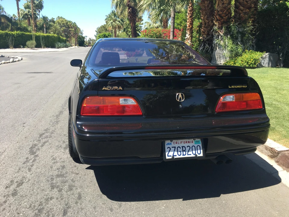 1992 Acura Legend 2nd Gen - Image 18 of 31