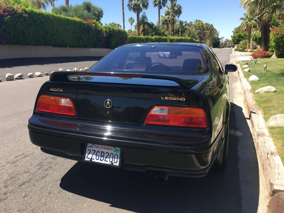 1992 Acura Legend 2nd Gen - Image 25 of 31