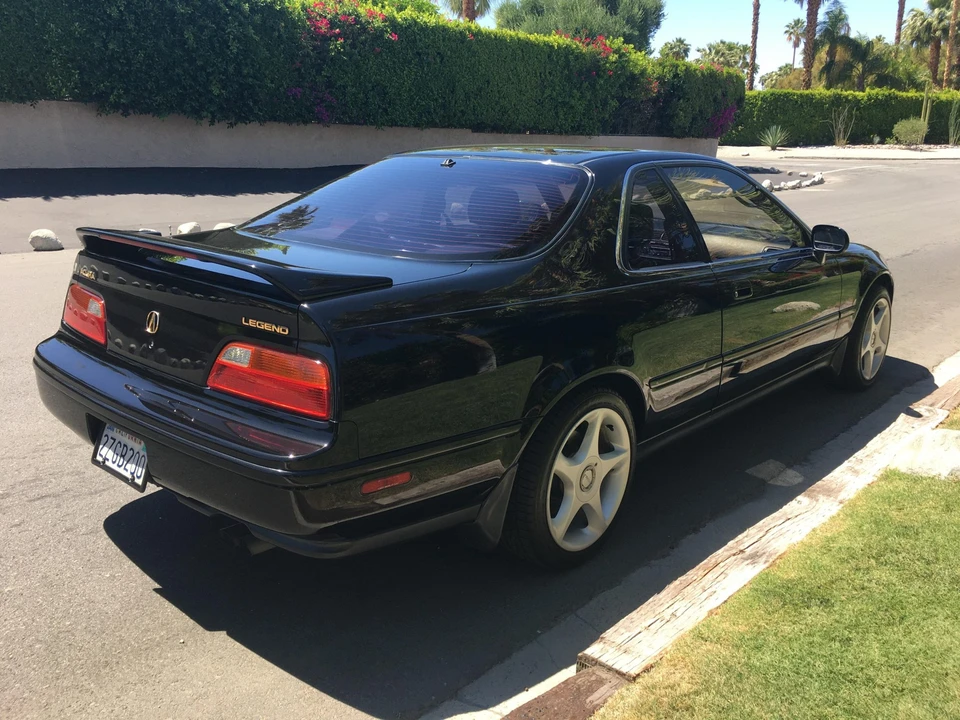1992 Acura Legend 2nd Gen - Image 26 of 31