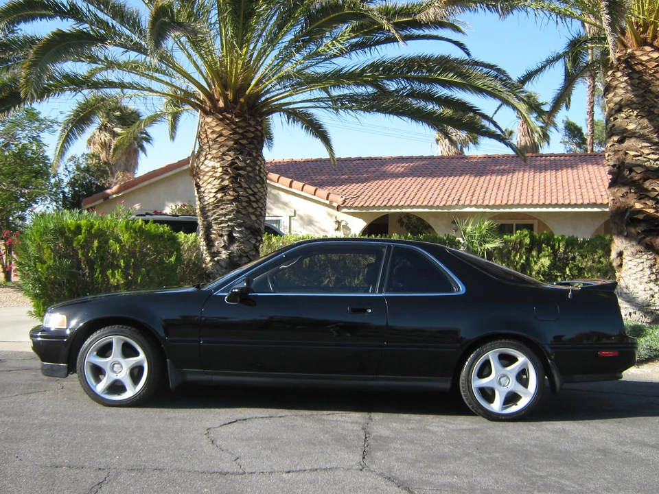1992 Acura Legend 2nd Gen - Image 11 of 31