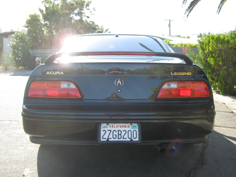 1992 Acura Legend 2nd Gen - Image 21 of 31