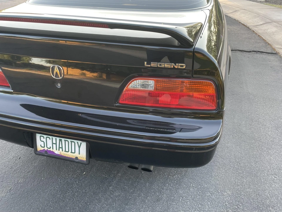 1992 Acura Legend 2nd Gen - Image 29 of 31