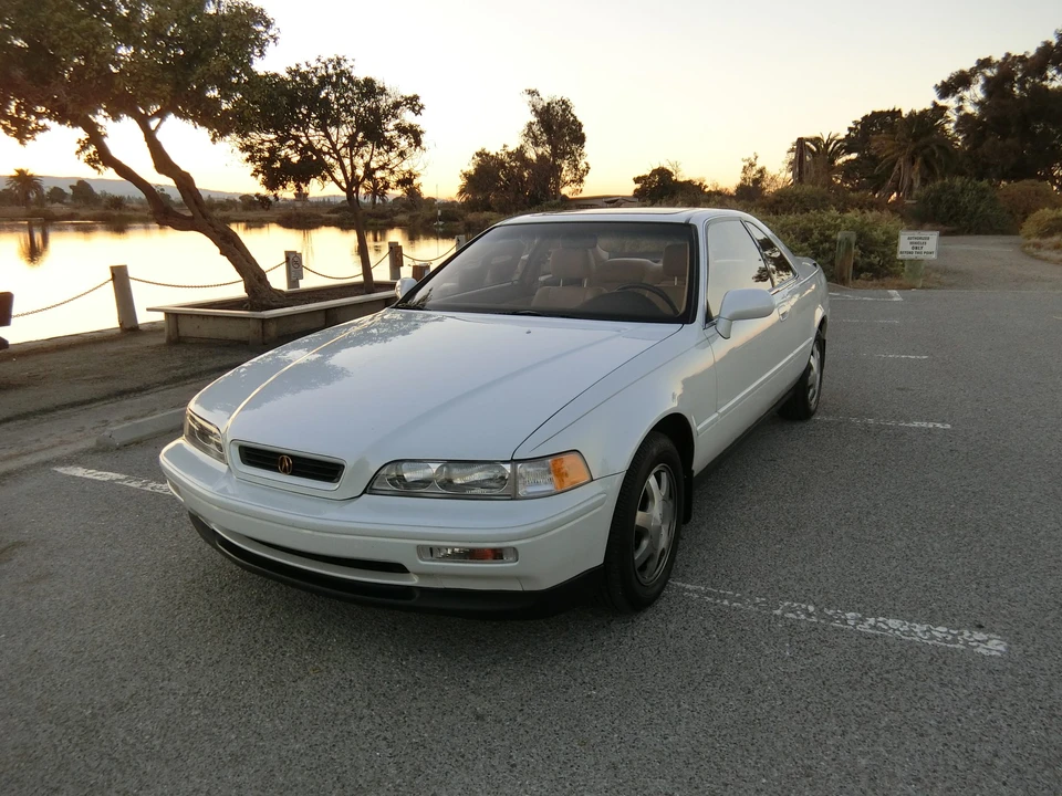 1992 Acura Legend 2nd Gen - Image 7 of 31