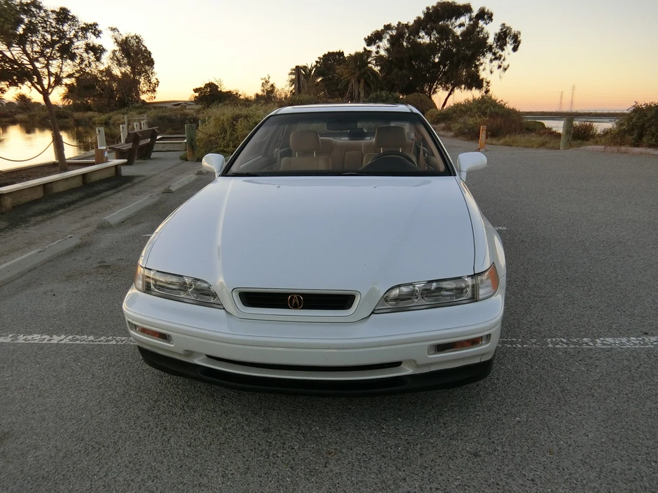 1992 Acura Legend 2nd Gen - Image 5 of 31