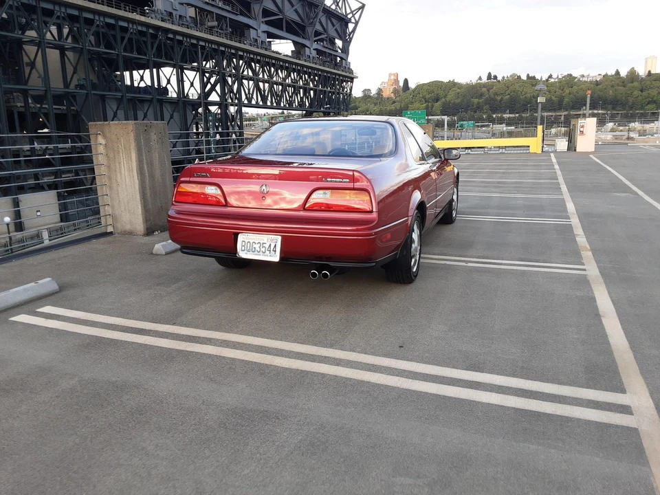 1992 Acura Legend 2nd Gen - Image 27 of 31